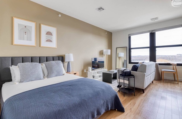 Modern Somerville Studio w/W/D, Gym & Roof, nr Assembly T, by Blueground