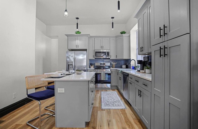 Modern St Louis Escape: Game Room & Great Location