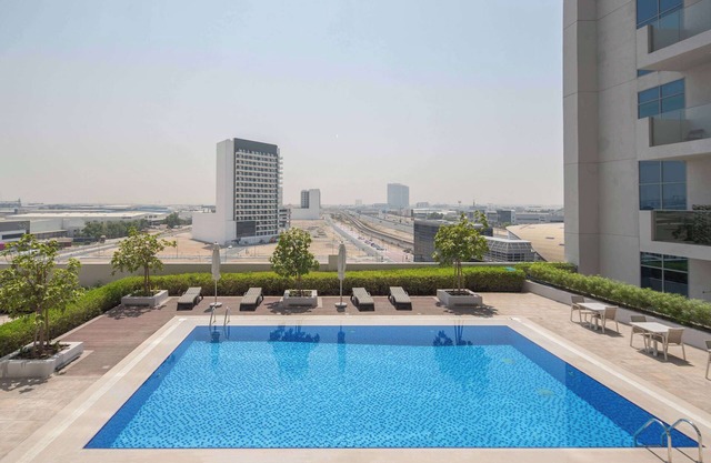 Modern Studio - Minutes from Dubai Metro!