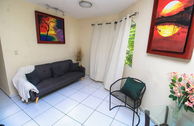 Modern Stylish Apt in Secure Area in San Salvador