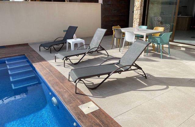 Modern villa from 2022 with private pool