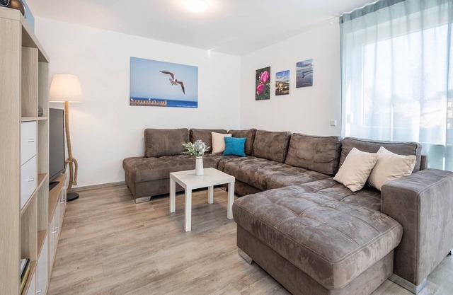 Modern vacation apartment in Loddin with sauna & large garden - only 2 km to the beach