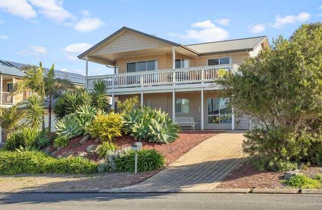 Moet Escape in Style