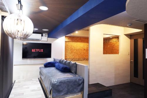 MolinHotels407-札幌市定山渓天然温泉に紅葉シーズン到来-K-beds1&S-beds3