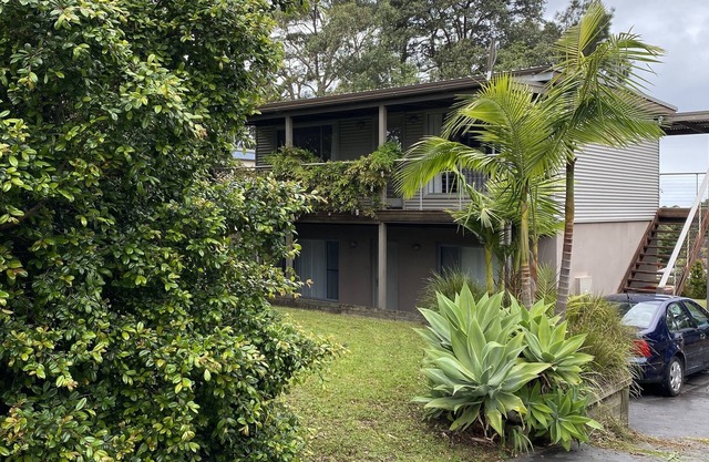 Molly House - Cottage close to Narrawallee Beach