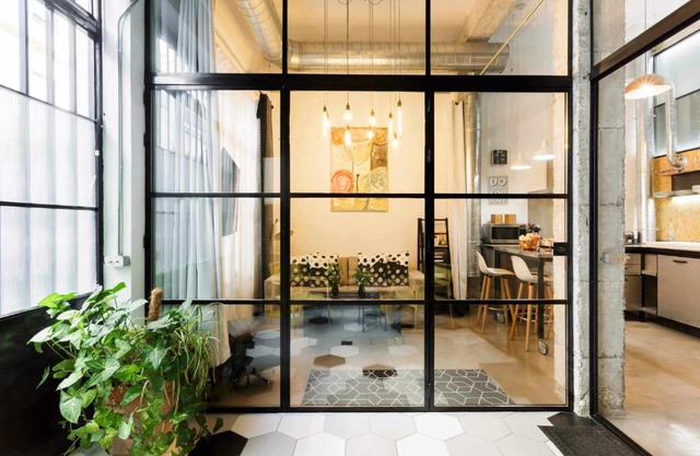 MonKeys Apartments Luxury MetaLoft