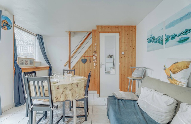* mont saint michel * maison individuelle
