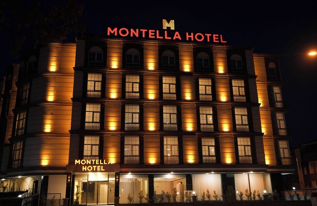 MONTELLA HOTEL