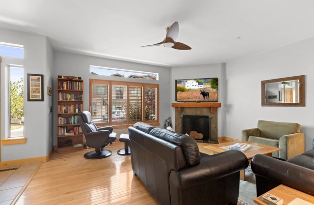 Moose Mgmt at Bear Hollow 5545: Pvt Hot Tub, BBQ, Clubhouse, Parking