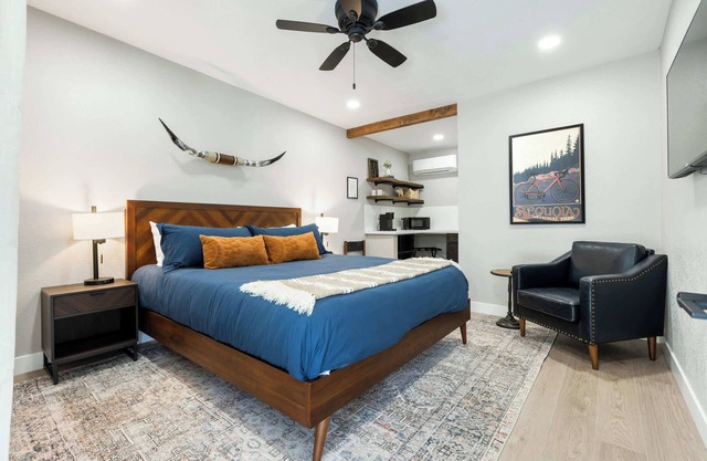 Moro RM3 Sequoia Motel- AC, Pool, WiFi, 10min SNP