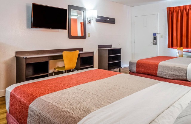 Motel 6 Saraland, AL