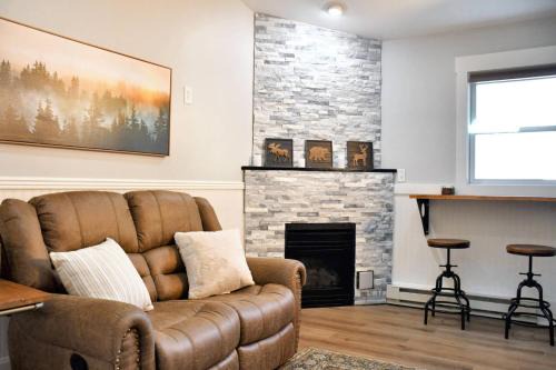 Mount Chiquita Suite