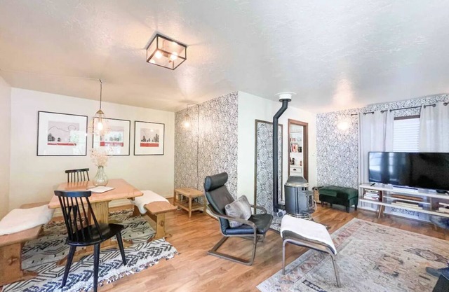 Mountain Bungalow Close to Waterfalls