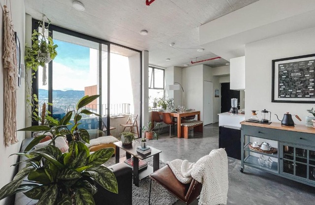 Mountain City View Experience