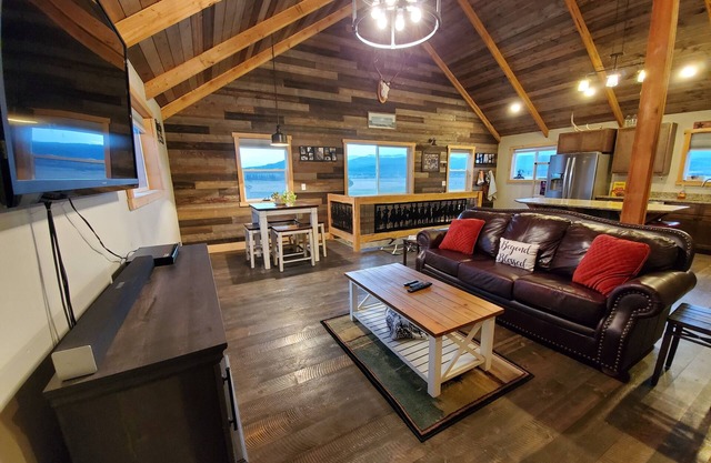 Mountain Traveler Ranch Barndominium