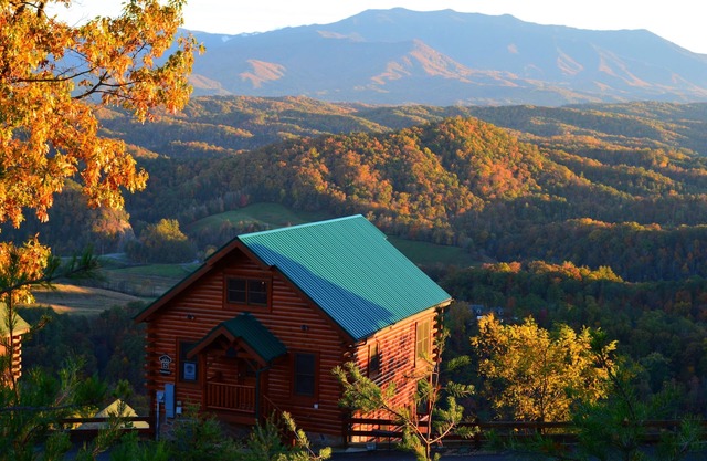 'Mountainscape'-Million Dollar Views In Legacy Mtn. Rent 6 Nights get 7th FREE!