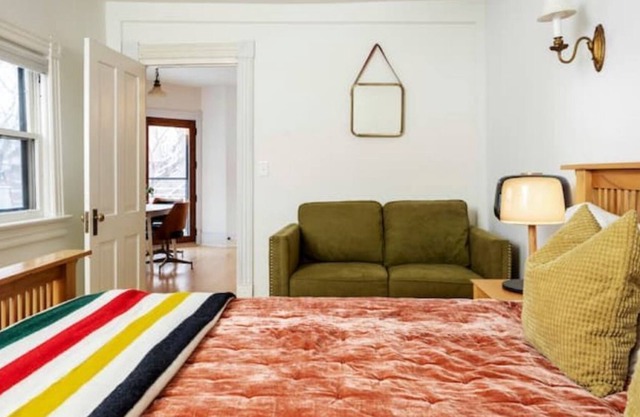 Mountainside Downtown Mansion