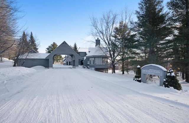 Mt. Snow & Haystack/Hermitage Area 3BR Condo