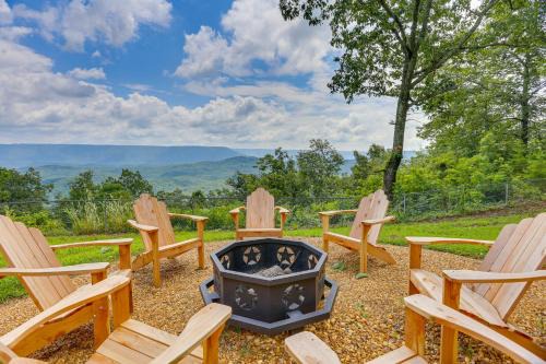 Mtn-View Gem Flat Rock Retreat with Deck and Grill!