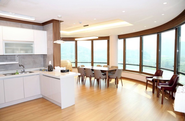 Mungang Sulfur Hot Springs