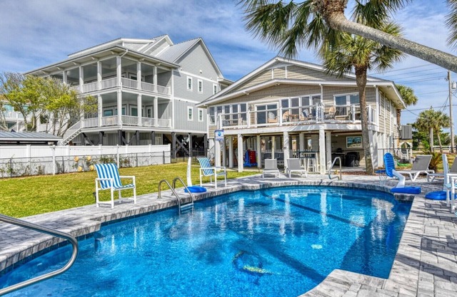 Murray's Inlet Shack - Four Bedroom, Three 1/5 Bath with huge private pool