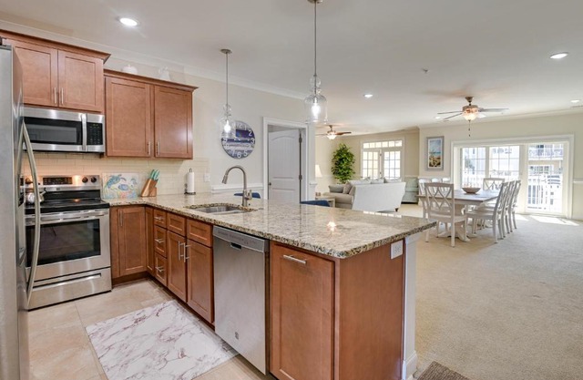 Murrells Inlet Golf Resort Condo 1 Mile to Beach!