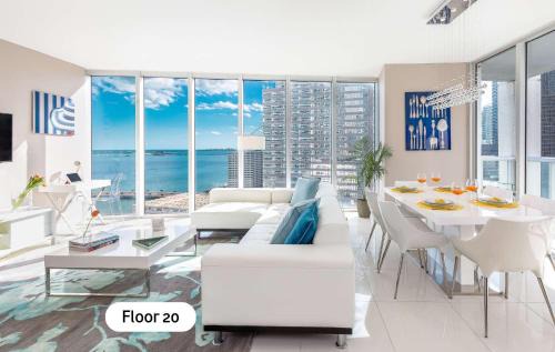MVR - Sky-High Style in Brickell