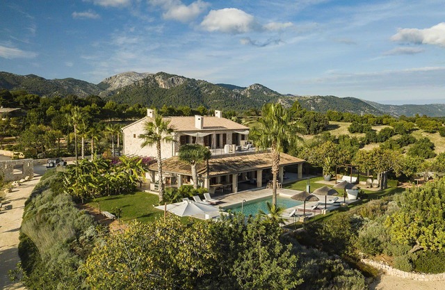 My Rental Homes - Villa Vineyard with pool, barbeque and private garden