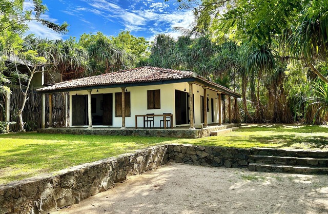 Namaskara by the Beach - Charming Beachfront Bungalow Retreat