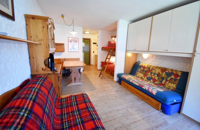 NARDIS 15 Studio Apartment