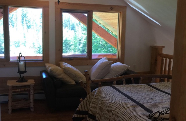 Natural Log Lodge in Mt. Robson Park Near Jasper National Park, Alberta