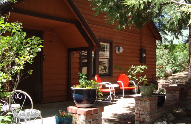 Nature Sabbatical ~ Peaceful Cabin on 40 Acres along Feather River