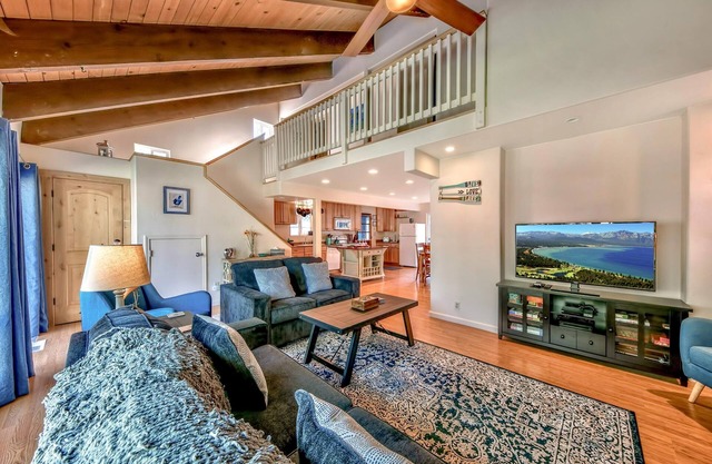 Navahoe Charming Cabin 3BR,2BA