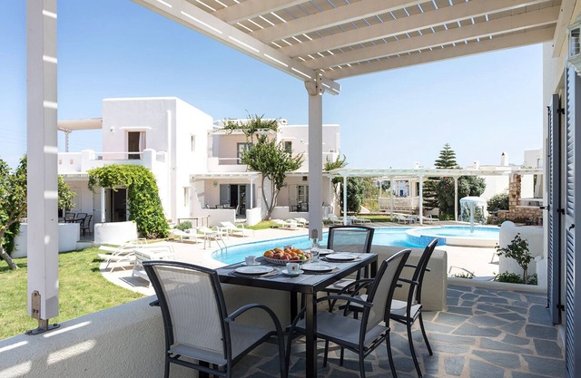 Naxos Relaxing Sea View Maisonette with Pool 4