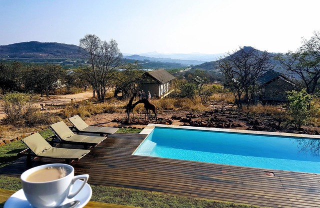 Ndhula Luxury Tented Lodge