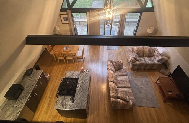 Near Blmgtn, Monroe Lake, Hoosier National, Harden Ridge, Paynetown State Park.