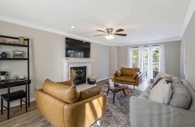 Neighborhood Retreat Big Yard + Game Room