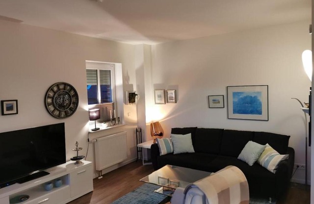 NEU! Schicke und moderne FeWo Lindenalle OG