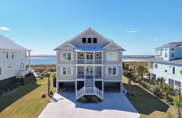 New 10 BR Oceanfront Beach House! Carrocce Sea Ranch.