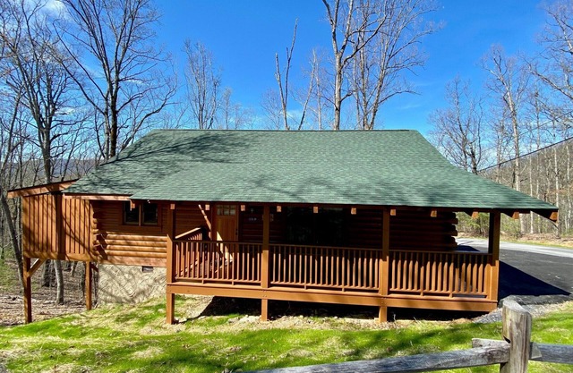 NEW 2020, Mountain Views, Wheelchair Accessible, FREE Resort Amenities