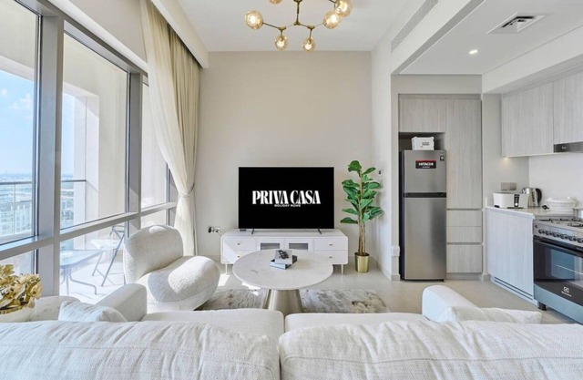 NEW 2BR Vida Residences Creek Beach