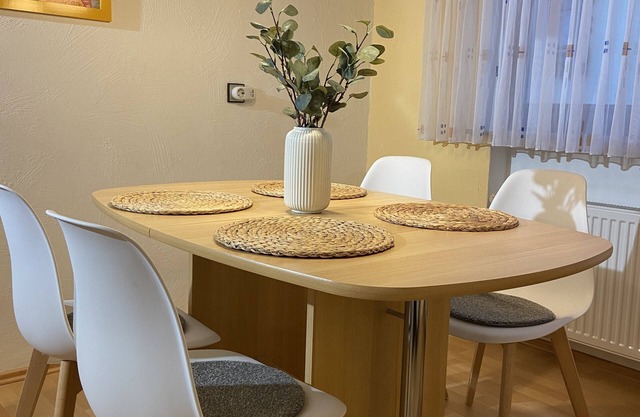 NEW! Apartment Father Rhine - 81 sqm - only 2 minutes to the Rhine promenade! Modern & chic