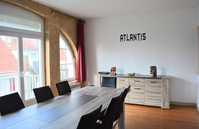 NEW Atlantis, house with sea view, with 5 bedrooms, 2 bathrooms, garage