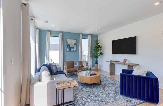 New Build Near Midtown, Germantown & Downtown Nashville Dining | The Heights