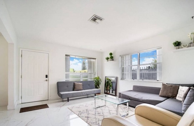 NEW Casa Playa I Outdoor Patio I 10min to beach