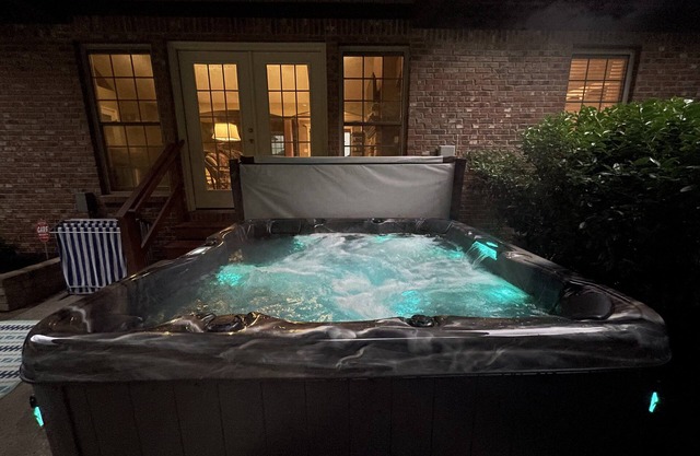 New Custom Rustic W/Finished Basement