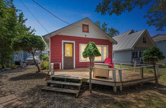 NEW! Dave's Last Resort-House on the Lake