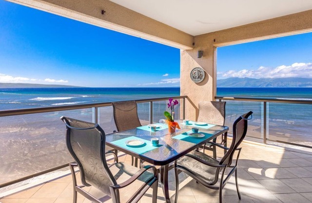 NEW! Gorgeous Remodel, Panoramic Views right on Sandy Swimmable Beach