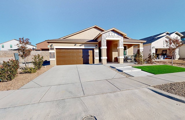 New home with private yard, outdoor games, BBQ, central AC, & W/D