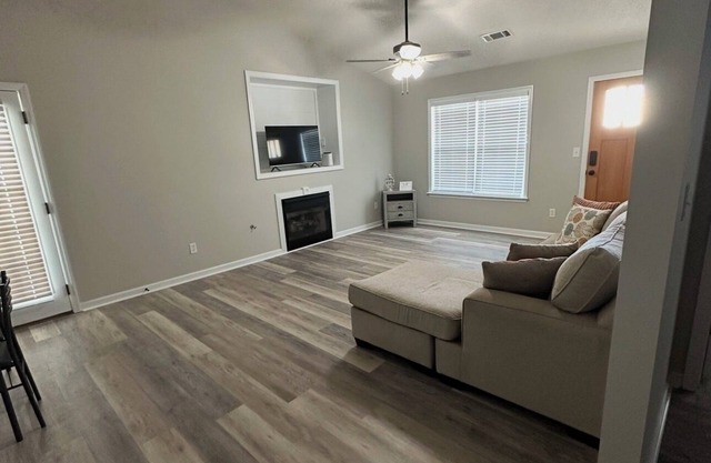 NEW LISTING nAiken's Home away from home